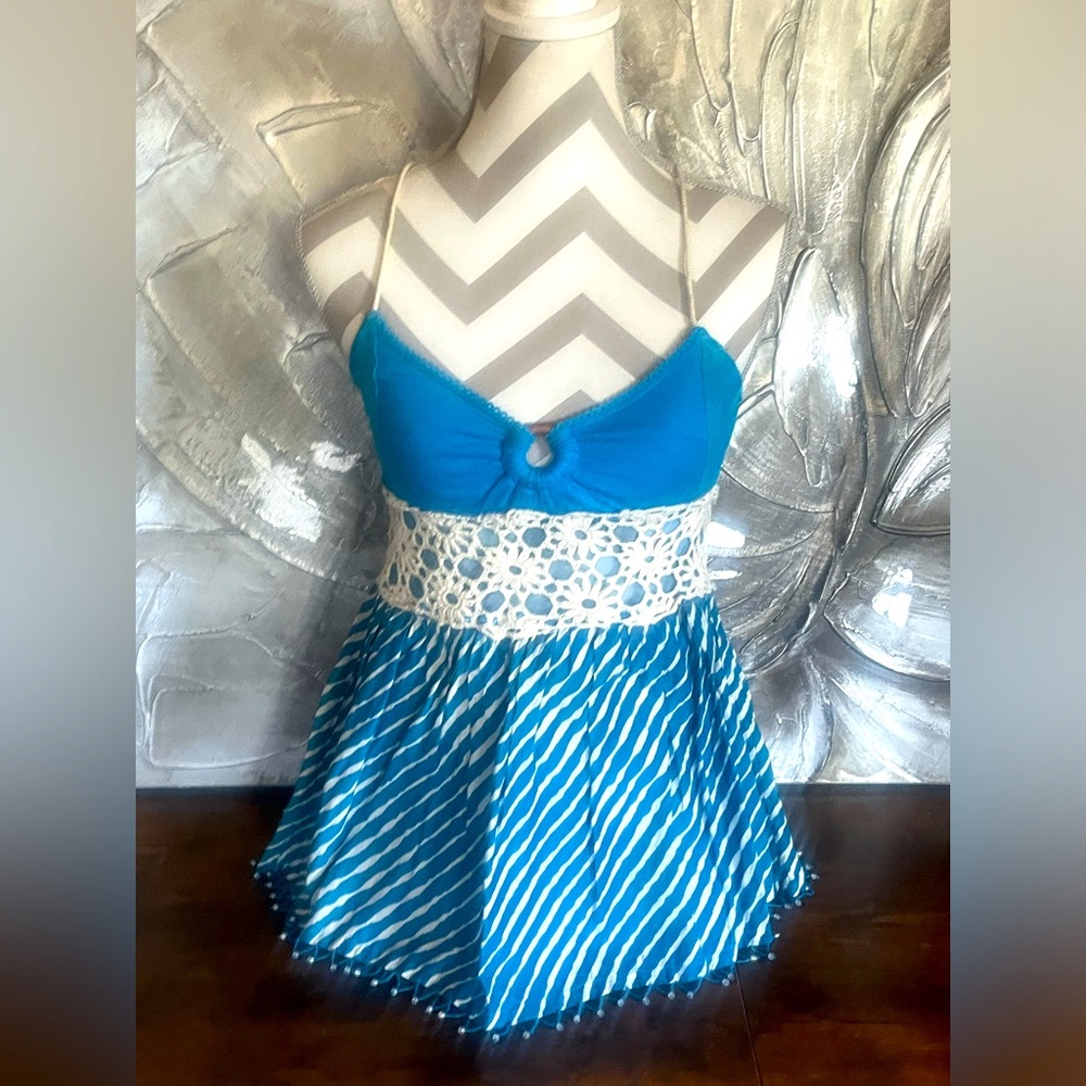 "Free People" Empire Waist Blue & White Spaghetti Strap Blouse W/Beading~ Size M